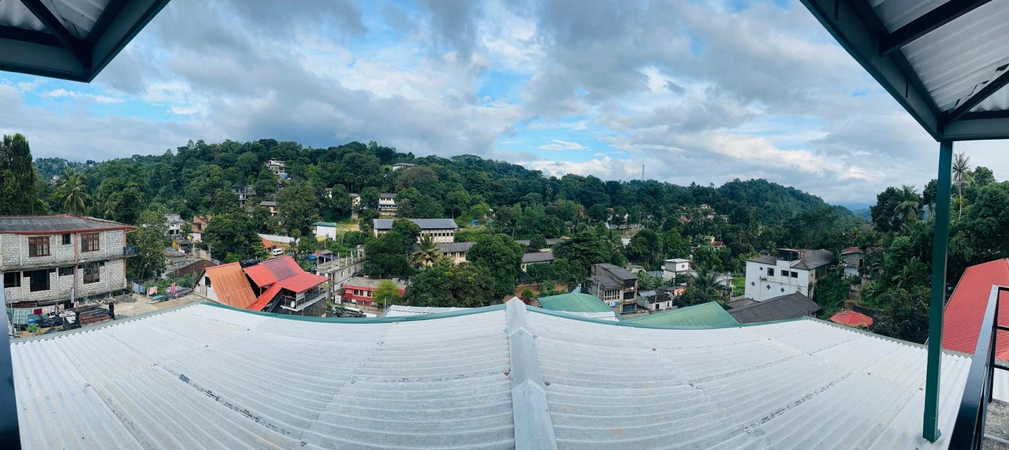 Mountain White Villa By Sunrise Kandy Ngoại thất bức ảnh