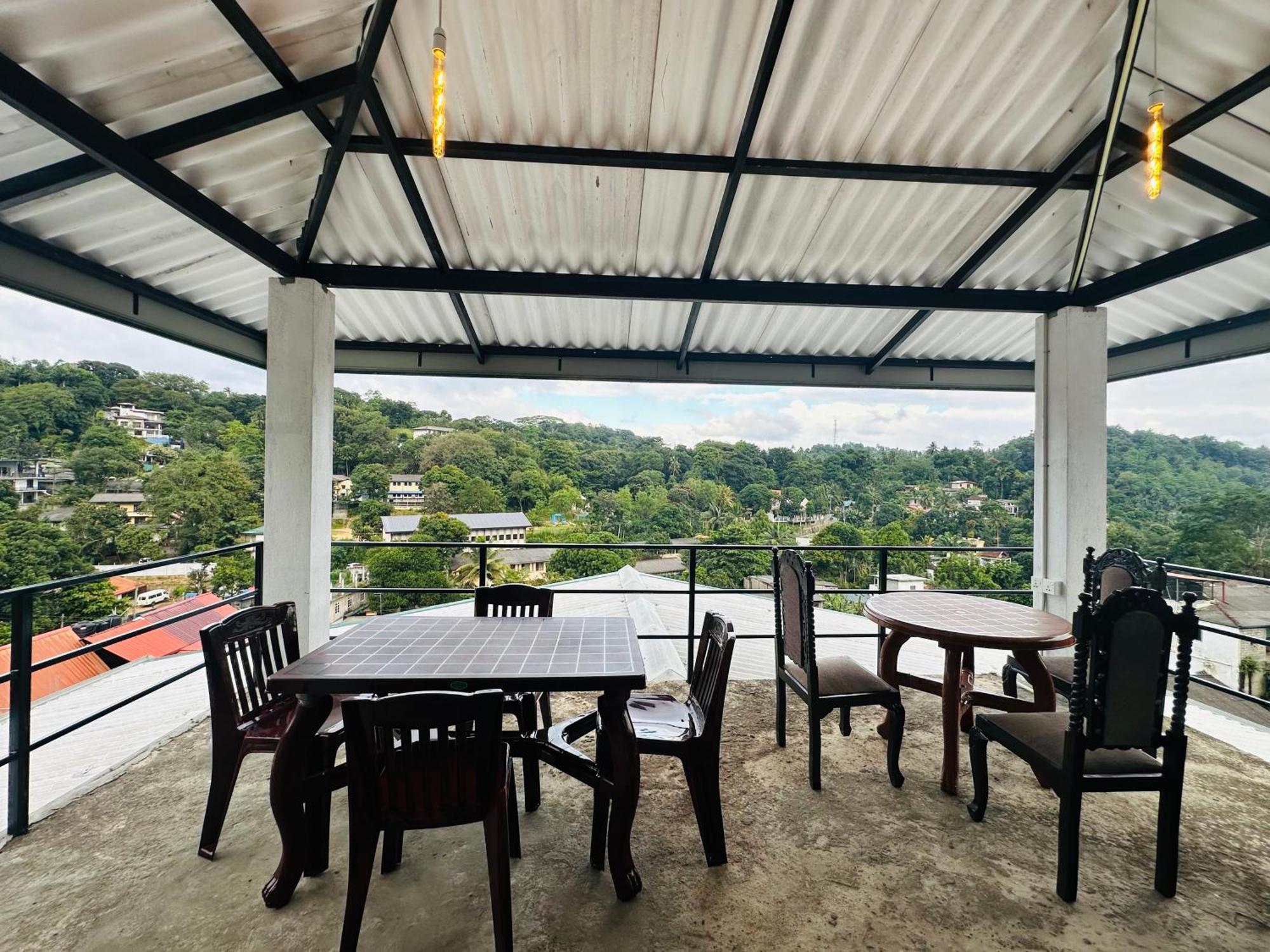 Mountain White Villa By Sunrise Kandy Ngoại thất bức ảnh